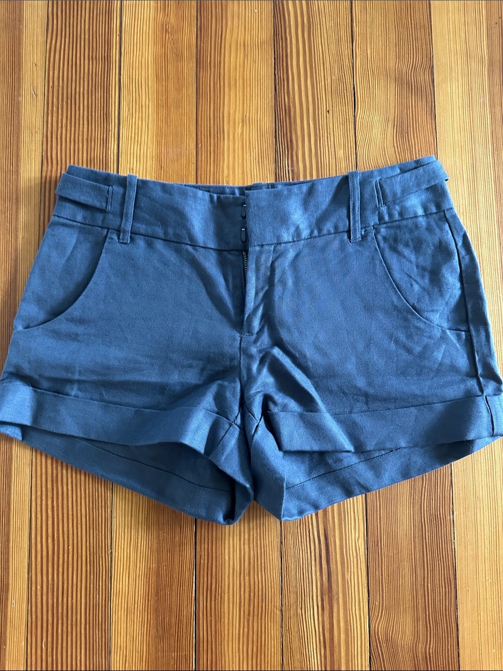 Banana Republic Gray Cuffed Women's Shorts